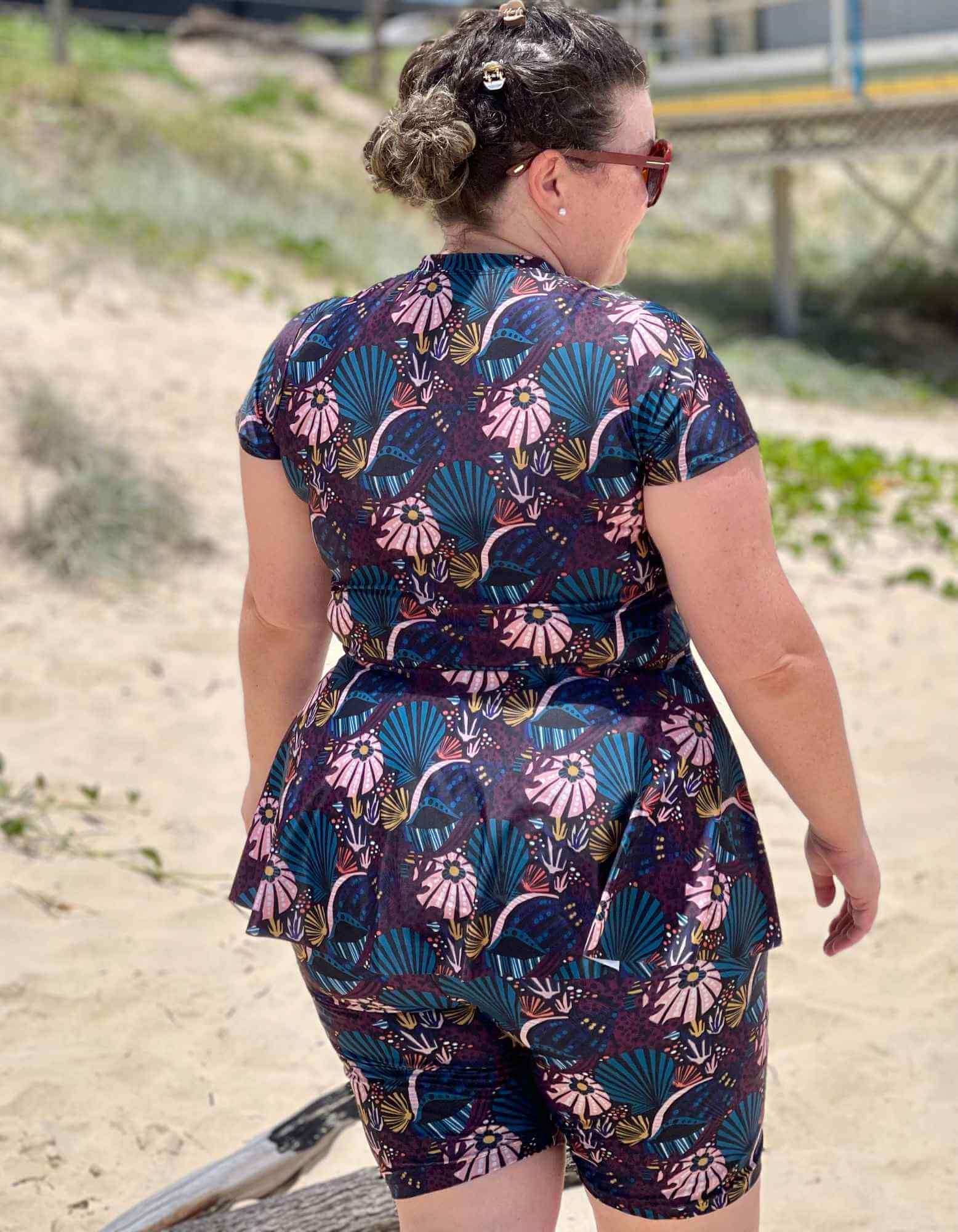 Seashells Short Sleeve Curvy Peplum Rashie