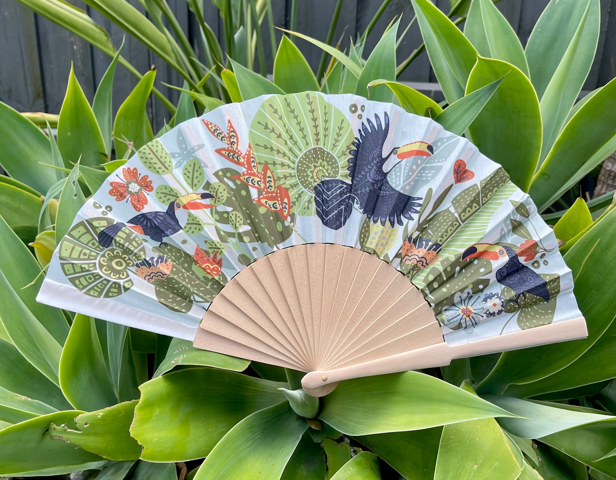 Tropic Toucan hand fan